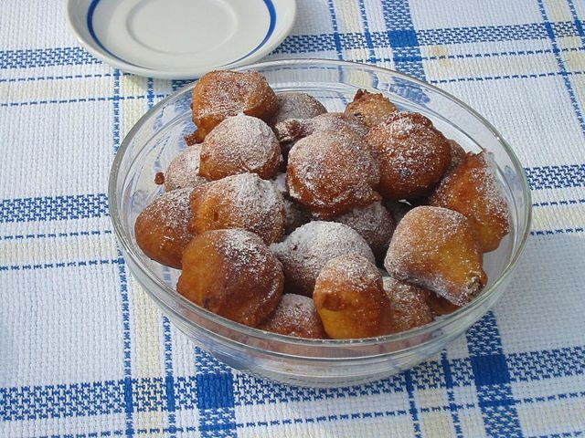 Fritule (bolitas de donuts)