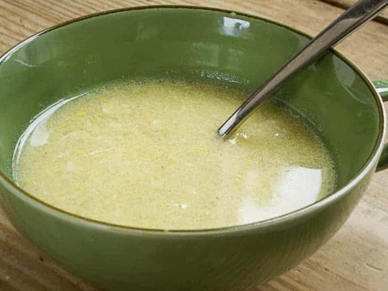 Prežganka (sopa de harina y huevo revuelto)