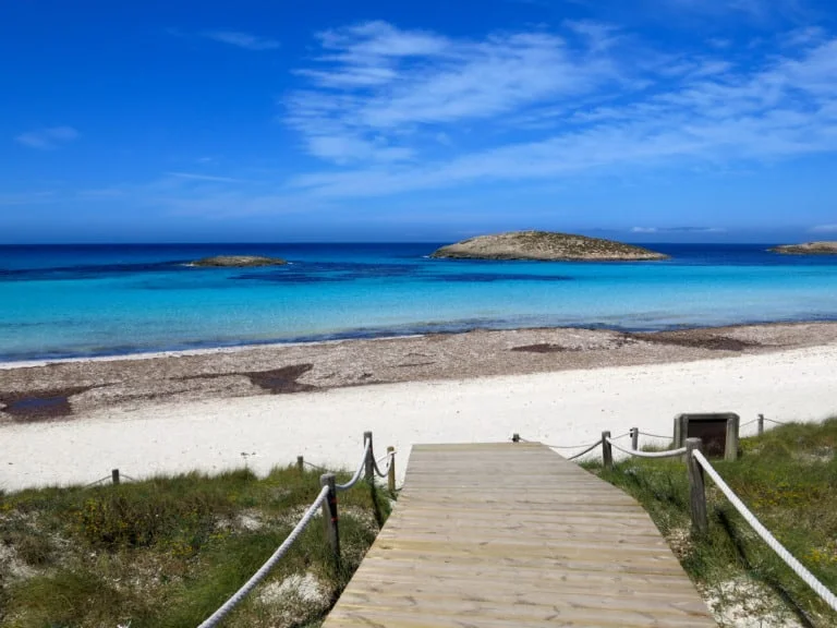 Islas Baleares: las 5 islas y sus atractivos 5