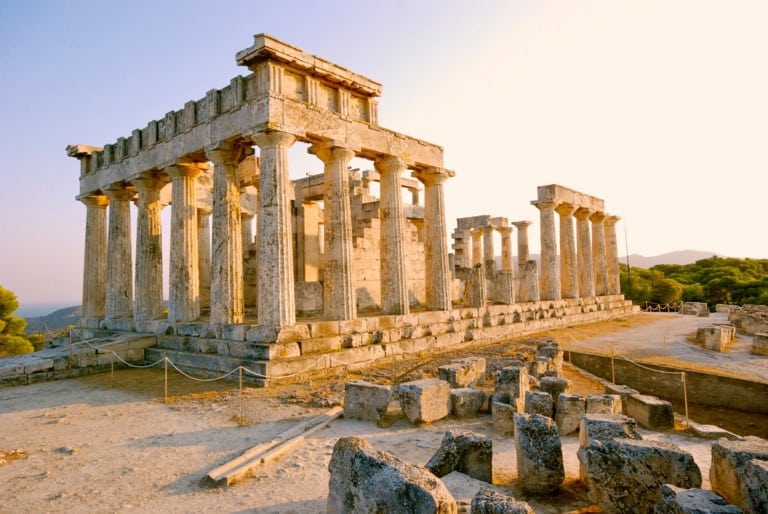 15 templos griegos más impresionantes 12