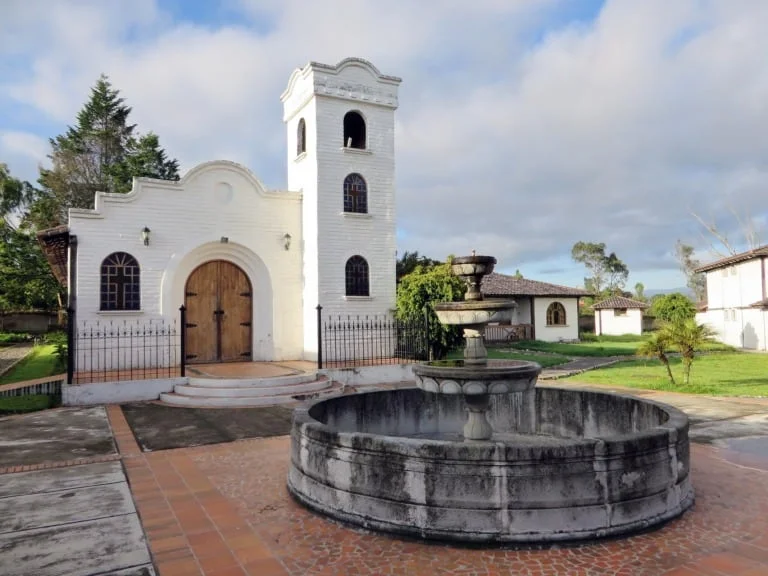 20 lugares turísticos de Ecuador 20 20 lugares turísticos de Ecuador 20
