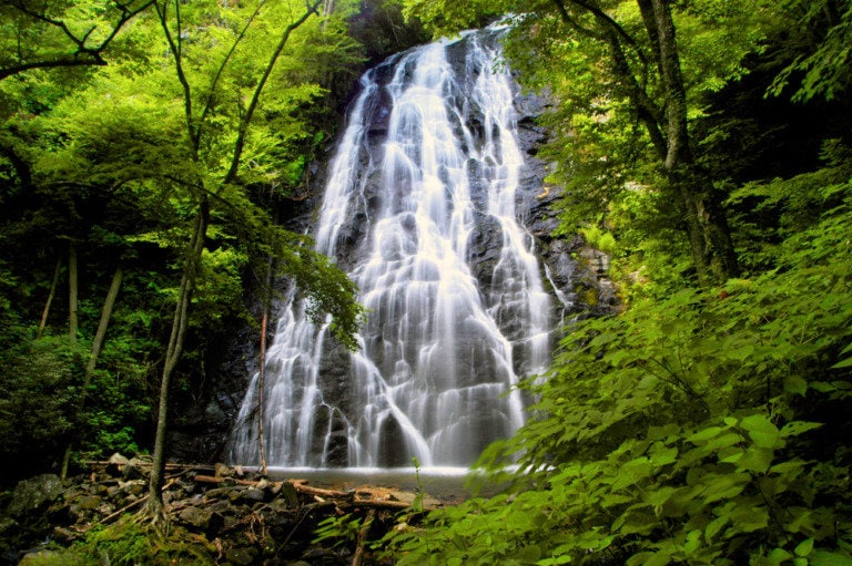 20 mejores cascadas en Carolina del Norte 3