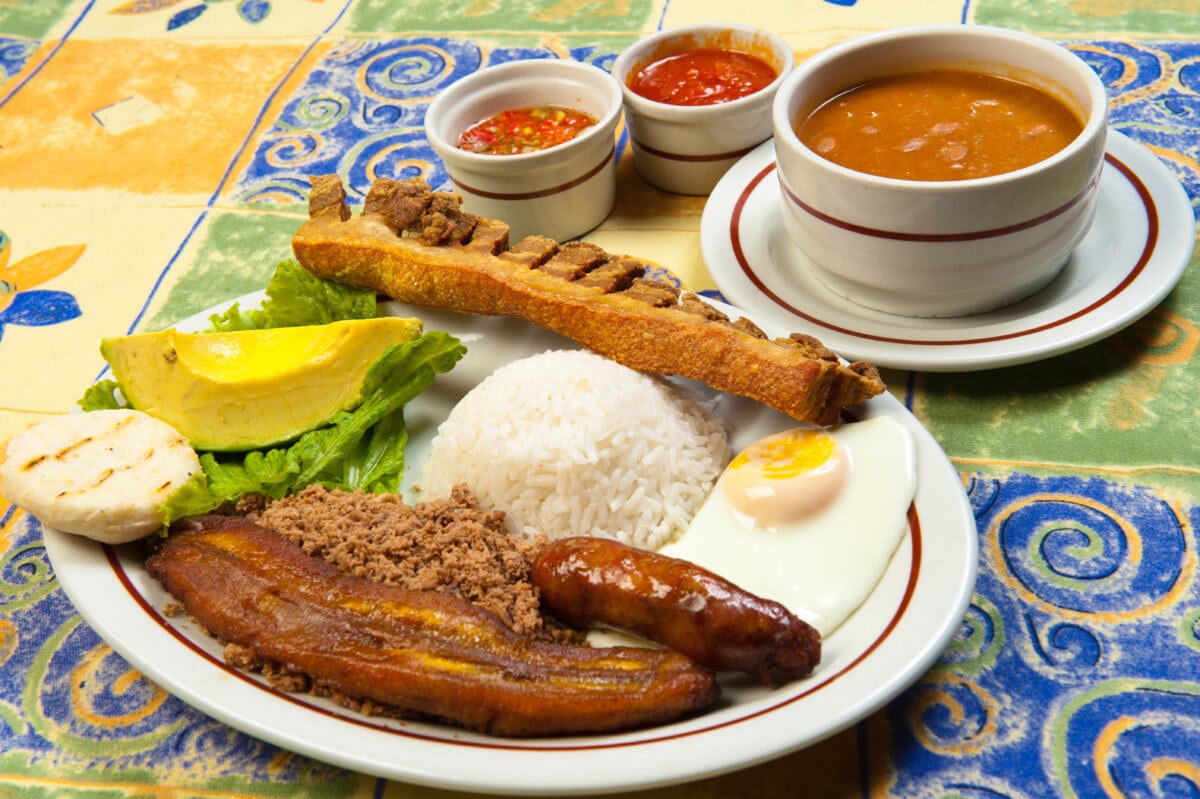 20 platos de comida típica colombiana 1