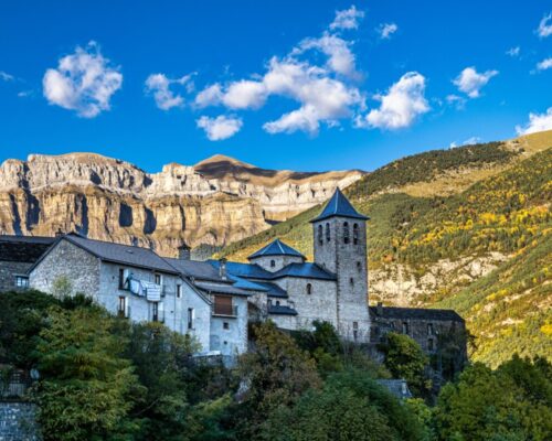Los 7 pueblos más bonitos de Huesca 14